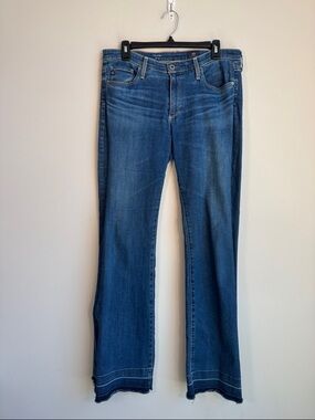 AG Adriano Goldschmied The Angel Low Rise Bootcut Jeans - 30 REGULAR